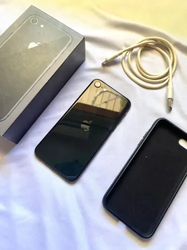 Celular iphone Se 3 geração