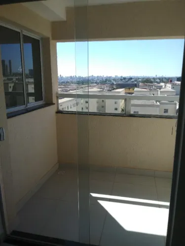 Alugo apartamento no Residencial Shopping Sul-Gávea com sacada- 02 quartos sendo 01 suíte