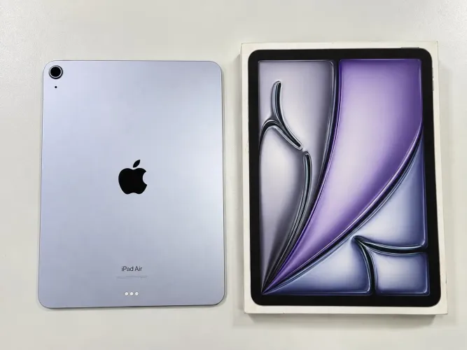 IPad Air 11? M2 - Teclado, capa e caneta incluso