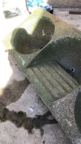 Vende-se tanque de lavar roupa 