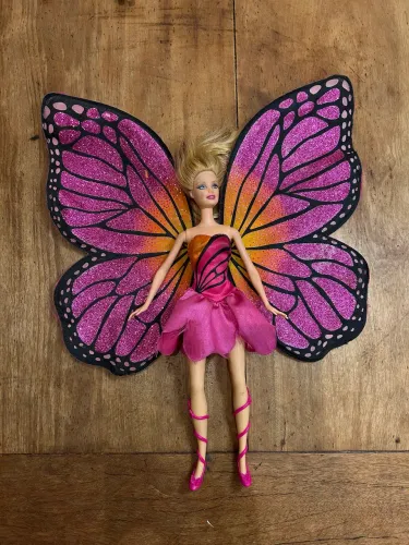 Barbie Butterfly com Asas