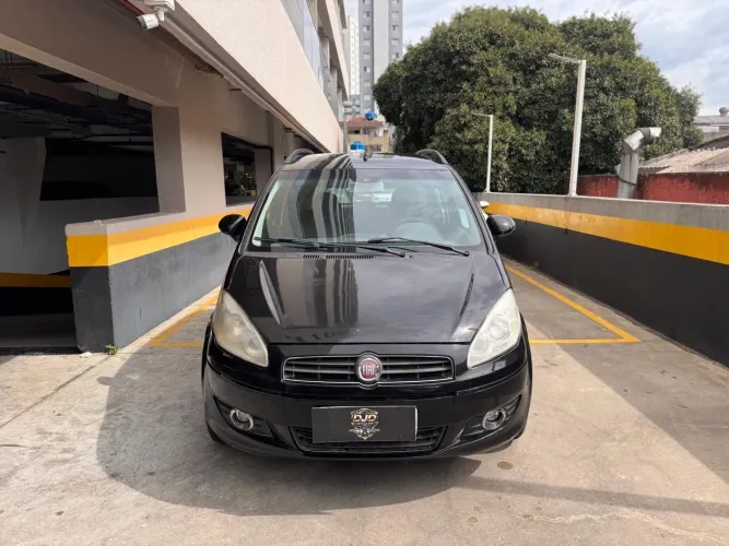 Fiat Idea Attractive 1.4 Fire Flex 8V 5P 2013
