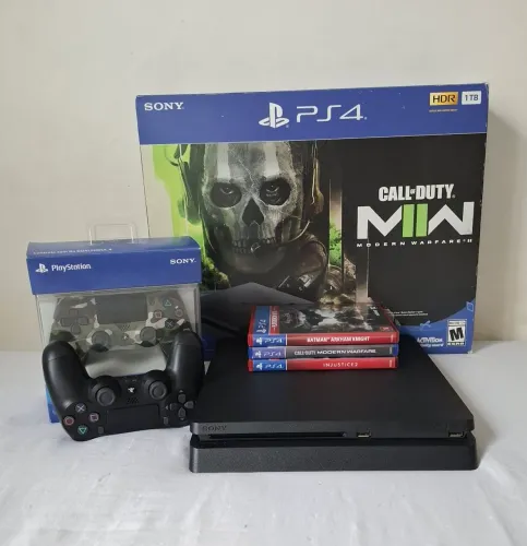 ?PS4 Seminovo Estado de Novo + 2 Controles Originais + 3 Jogos na Caixa