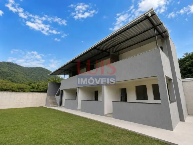 Apartamento com 1 dormitório para alugar, 40 m² por R$ 1.440,00/mês - Itaipu - Niterói/RJ