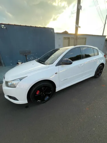 Chevrolet Cruze HB Sport LT 1.8 16V Flexp. 5P AUT 2012