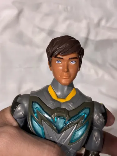 Boneco Max steel