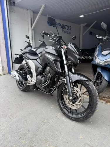 FAZER 250 2023