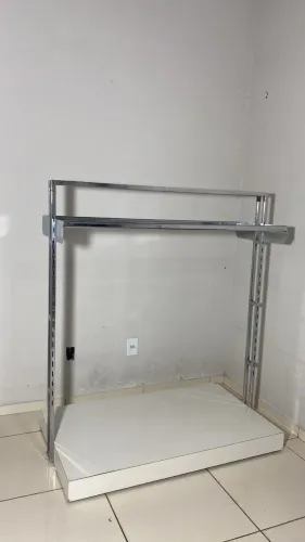 Arara De Inox para loja?