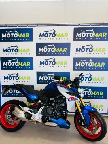 BMW F 900 R Plus 2026