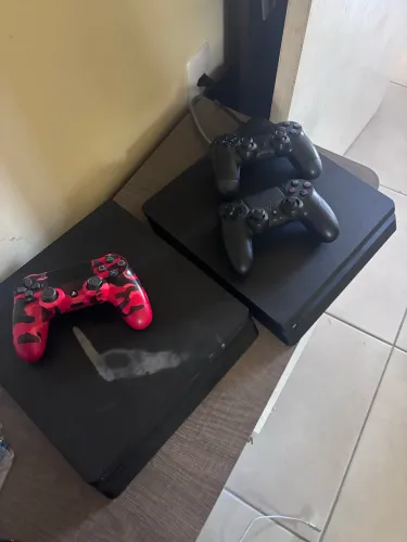 2 PS4 slim - Pelo preço de 1. 