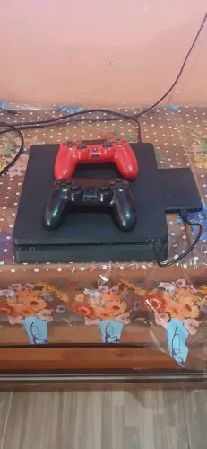 Ps4 usado - boas condições