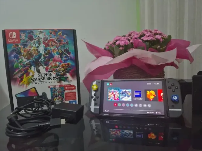 Nintendo Switch OLED Desbloqueado + 128GB - Edição Super Smash Bros - Zerado - Completo