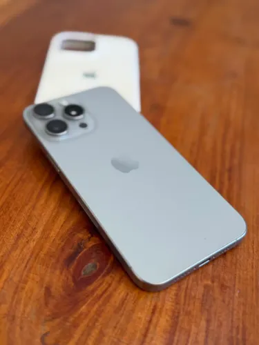 IPhone 15 Pro Max 256 GB