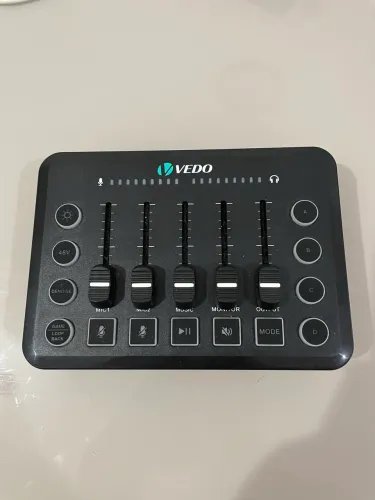 Mixer de Áudio Vedo VD-F9