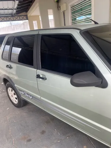 Fiat Uno Mille Celeb. WAY Econ. 1.0 F.flex 4P 2010