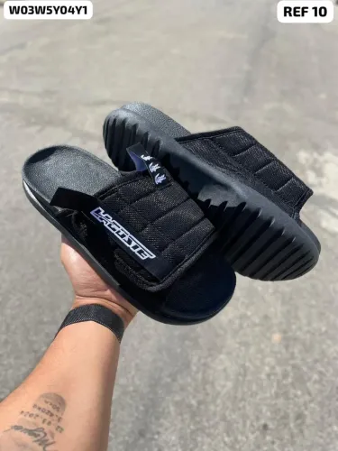 Chinela masculina slide preto Lacoste