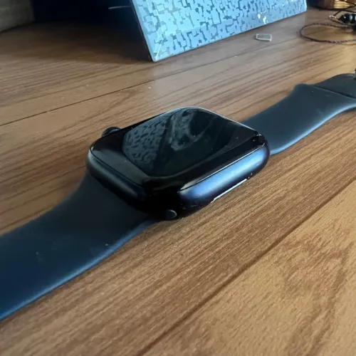 Apple watch series 8 + caixa original + cabo original