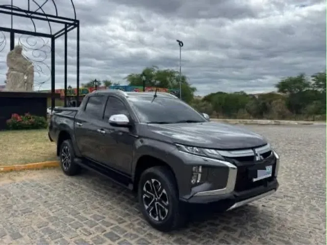 Mitsubishi L200 Triton Sport HPE-S 2.4 CD Dies. AUT 2024