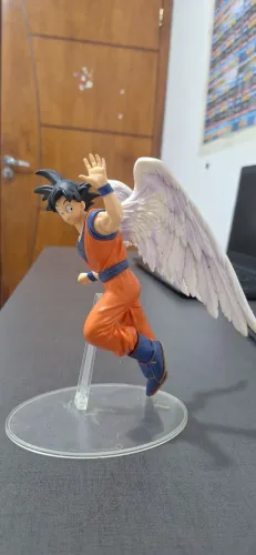 Goku Anjo (Dragon Ball Z)