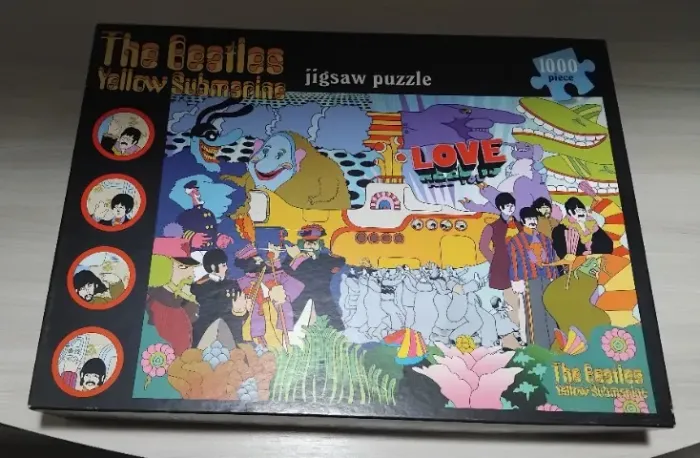 QUEBRA CABEÇA IMPORTADO BEATLES YELLOW SUBMARINE