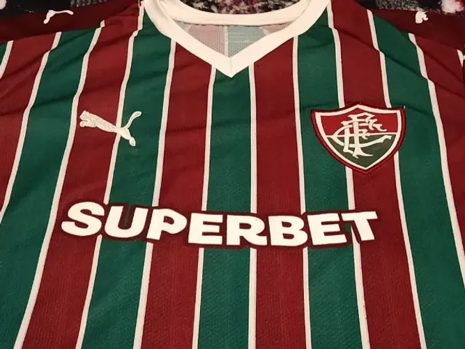 Camisa de Futebol do Fluminense 2026 nº 7 Hulk Tam G - Preço R$80