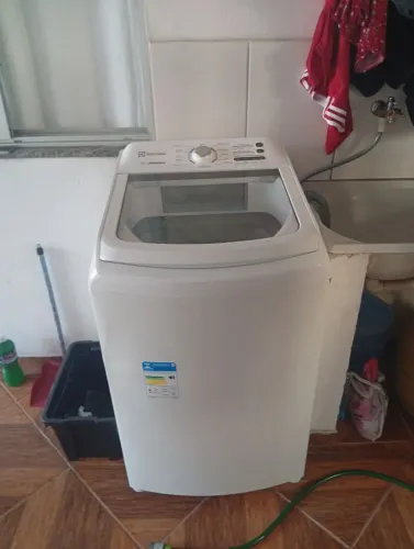 Eletrolux 14kg essencial Care 