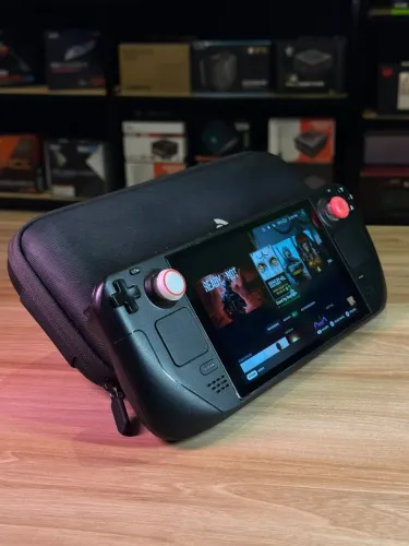 Steam Deack 256 gb + 1 cartão de memoraia de 256 gb - Produto semi novo (Loja Física)