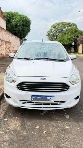 Ford KA+ Sedan 1.5 16V Flex 4P 2015