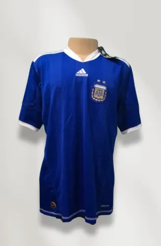 Camisa Argentina Adidas 2010/2011 na etiqueta