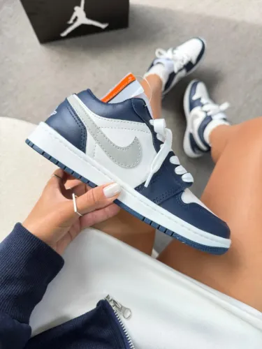 Tênis Nike Jordan low 01 Marinho