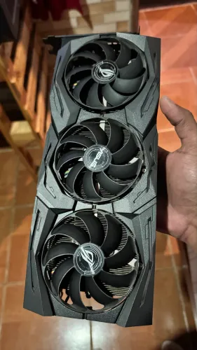 Rx 5700xt Rog strix