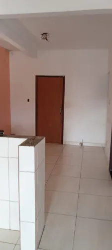 CASA C/3 QUARTOS E 2 AREAS
