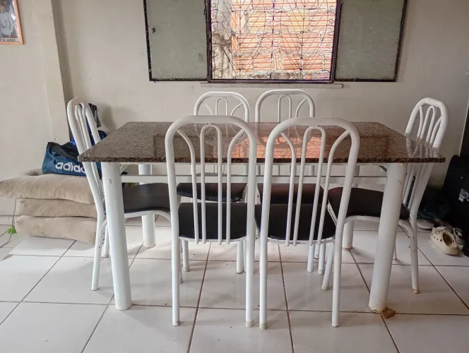 Sala de jantar 6 cadeiras