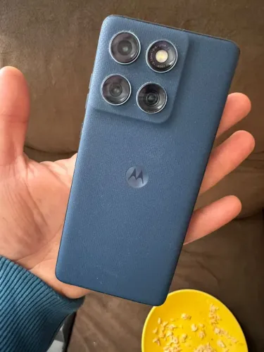 moto Edge 60