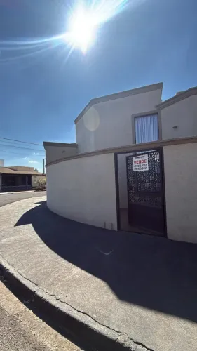 Casa Regissol 2 OPORTUNIDADE IMPERDÍVEL - CASA COM RENDA GARANTIDA!