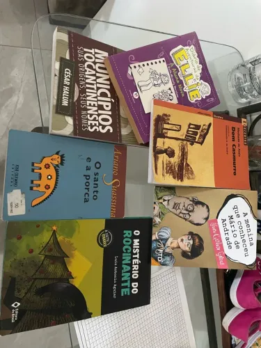 Vendo livros