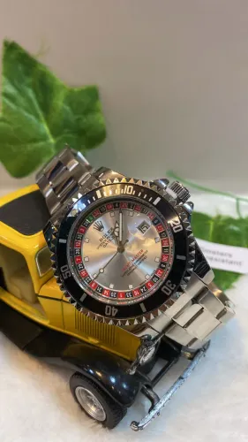 Relógios linha luxo?