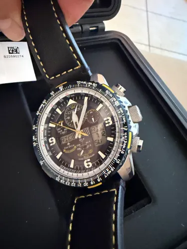 Relógio Citizen Skyhawk Blue Angels JY8078-01L