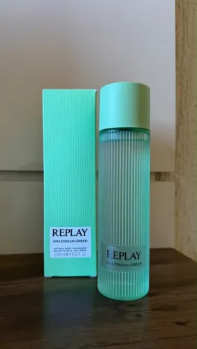 Perfume REPLAY