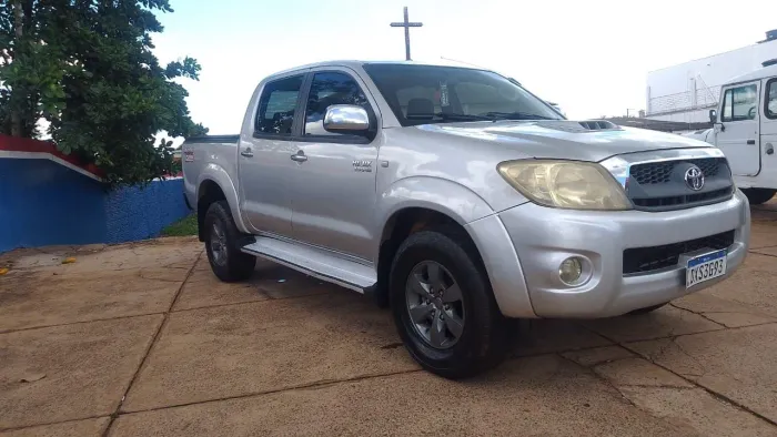 Toyota Hilux CD SRV D4-d 4X4 3.0 TDI Diesel AUT 2007