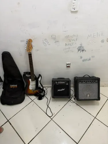 Vendo Guitarra Giannini sonicXseries e 2 amplificadores 