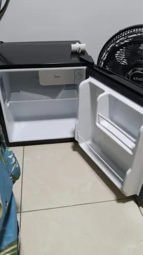 FRIGOBAR