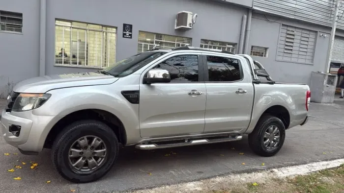 VENDO FORD RANGER 2014 ? OPORTUNIDADE IMPERDÍVEL!!!