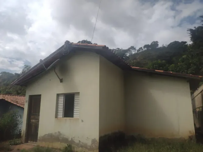 Casa em São Gonçalo do Rio Abaixo