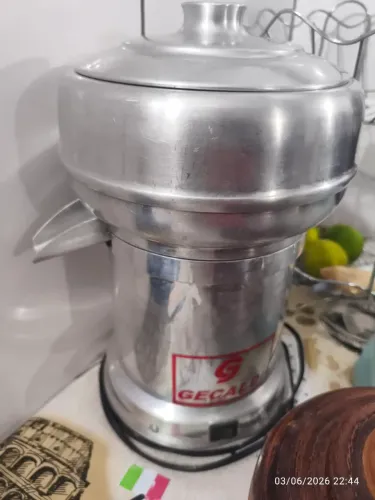 Espremedor de suco inox
