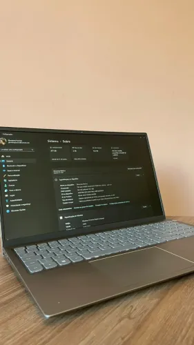 Dell Inspiron 15 5510 i5 16GB SSD 512GB MX450 Full HD