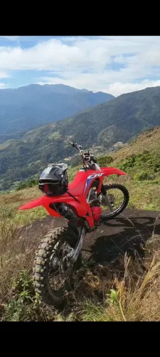 Vendo CRF 250 2024 23 mil