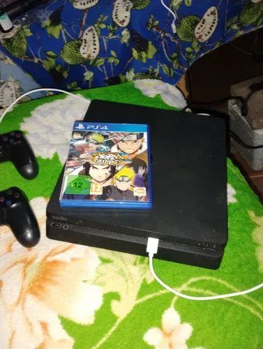 Play 4