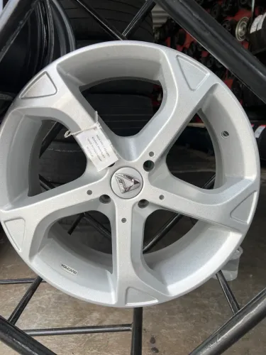 Roda aro 17 Advance volcano 