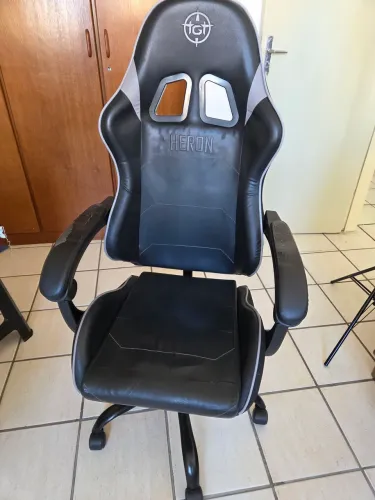 Cadeira de escritório/ cadeira gamer